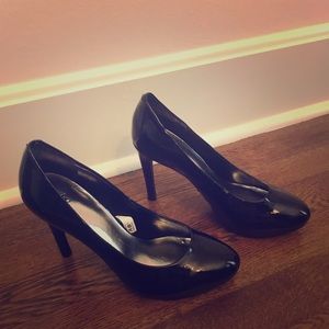 Mossimo black high heels